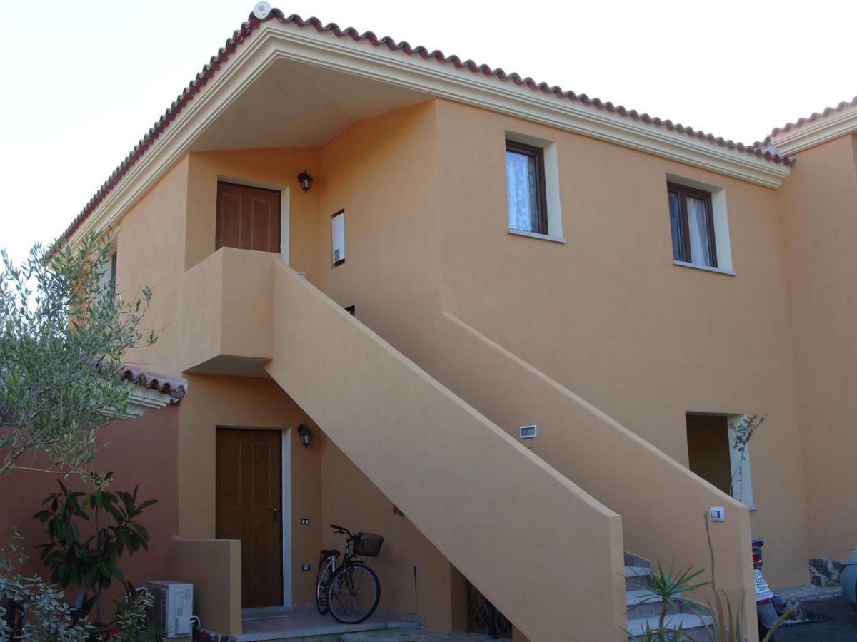 Casadelfaro Primo Piano 600Mt Dalla Spiaggia Olbia Exterior foto